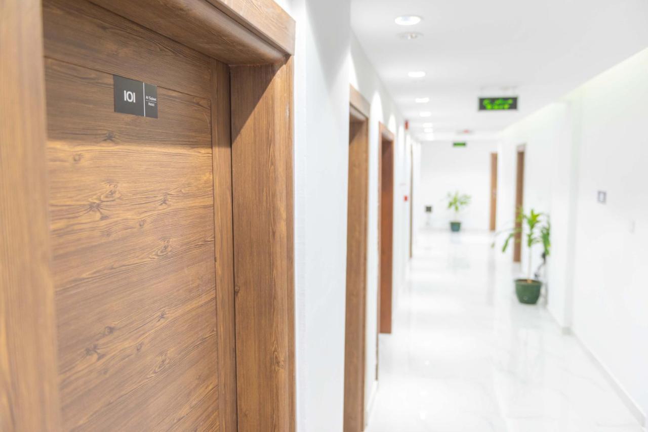 Al Sqlawi Hotel Apartment Ras al Hadd Екстериор снимка